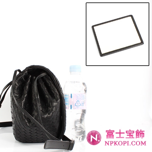 Bottega Veneta/ボッテガ・ヴェネタ  ラムスキン ショルダーバッグ ブラック 245342V00168175